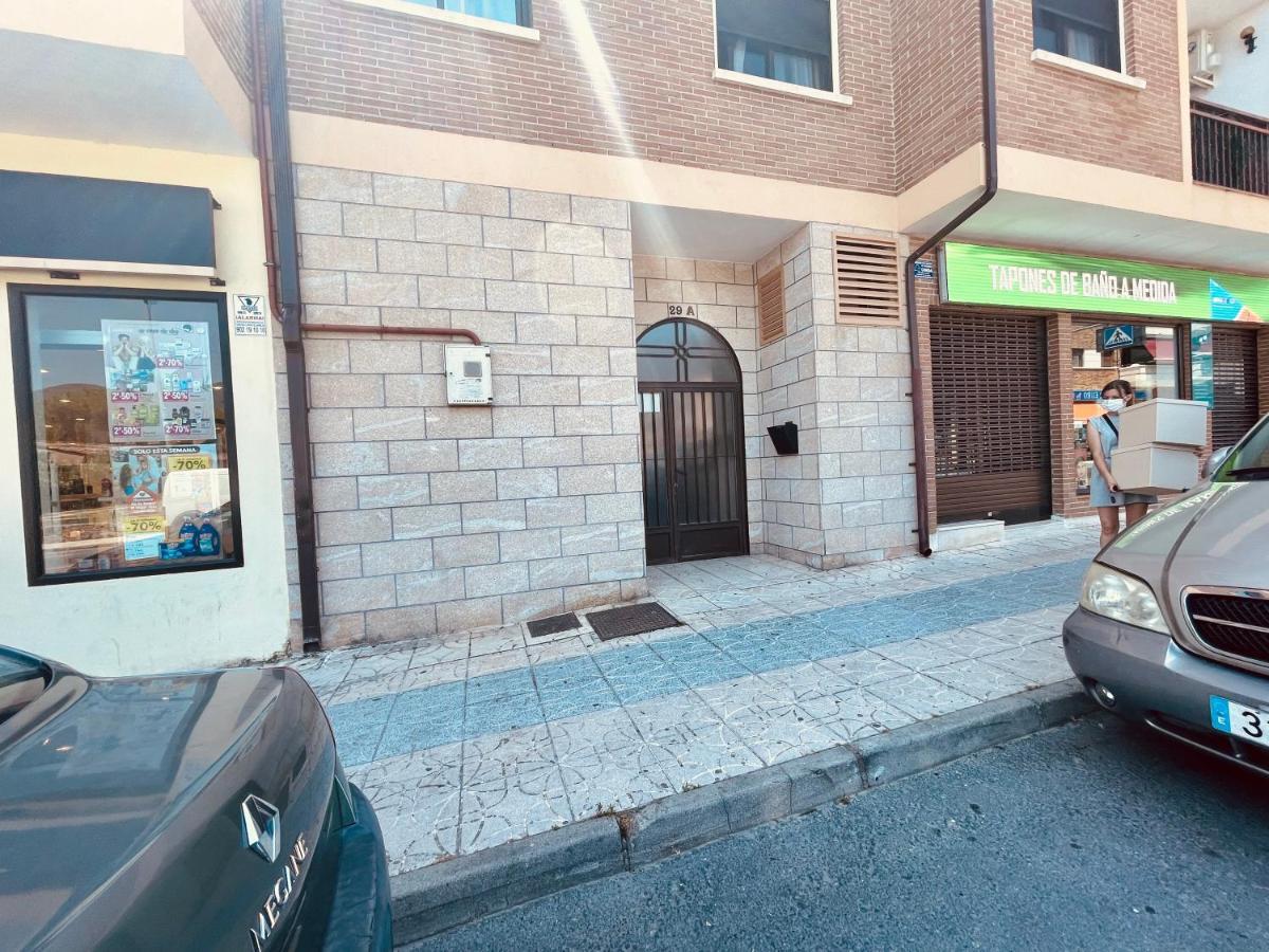 Apartamento Apartamento Eucalipto Sotillo de la Adrada Exterior foto
